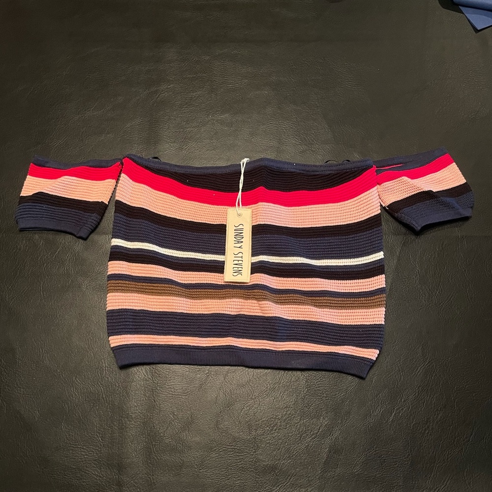 NWT Sunday Stevens knit top